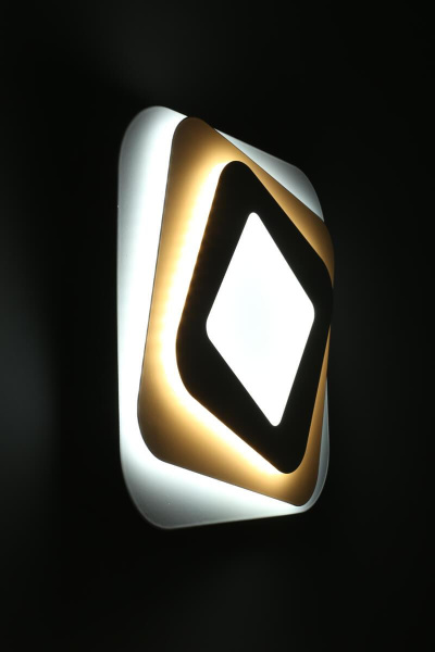 Настенный светодиодный светильник Omnilux Verres OML-07601-29