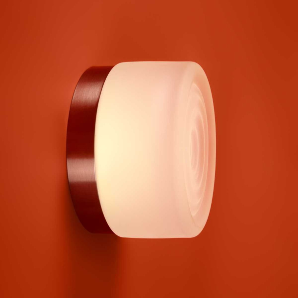 Настенный светильник Freya Modern Retro FR5603WL-L8W1