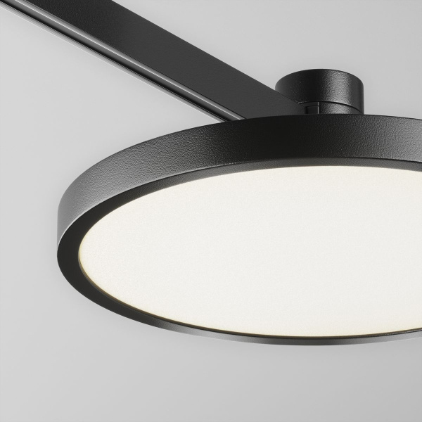 Трековый светодиодный светильник Maytoni Flarity Plato TR153-1-10W4K-B