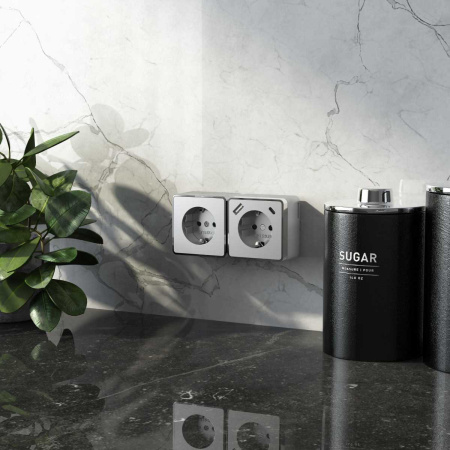 Розетка с заземлением, шторками и USB тип A+C Werkel Gallant серебряный W5071706 4690389179624