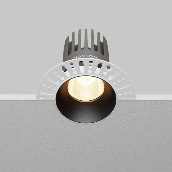 Встраиваемый светильник Maytoni Technical DL121-15W-3K-TRS-B