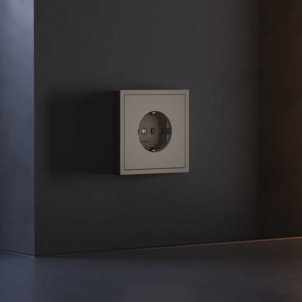 Накладка для розетки с заземлением, S70 (капучино) Voltum VLS000614