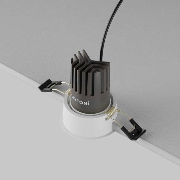 Встраиваемый светильник Maytoni Technical DL123-10W-3K-W