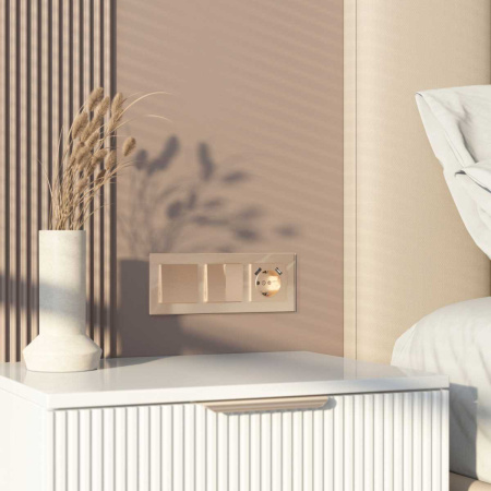 Рамка на 3 поста Werkel Favorit шампань W0031111 4690389159794