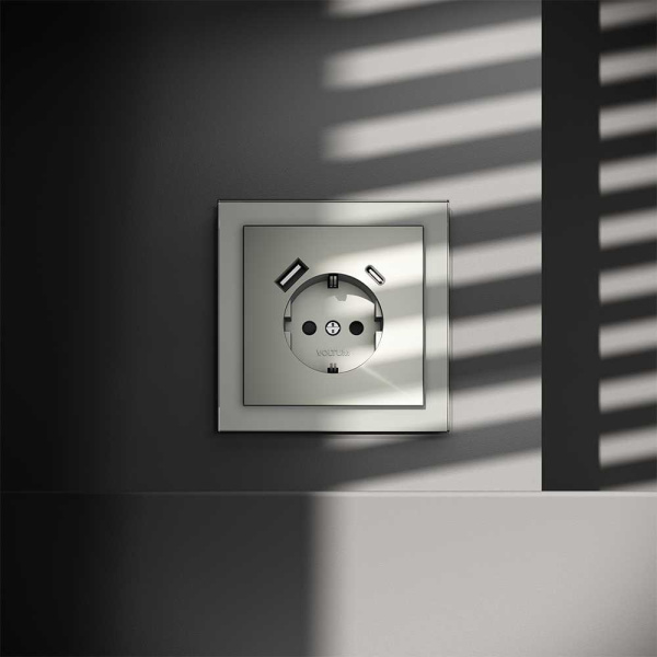 Розетка встраиваемая Voltum S70 с заземлением и защитными шторками, 16А, с USB, A+С, (сталь) VLS040505