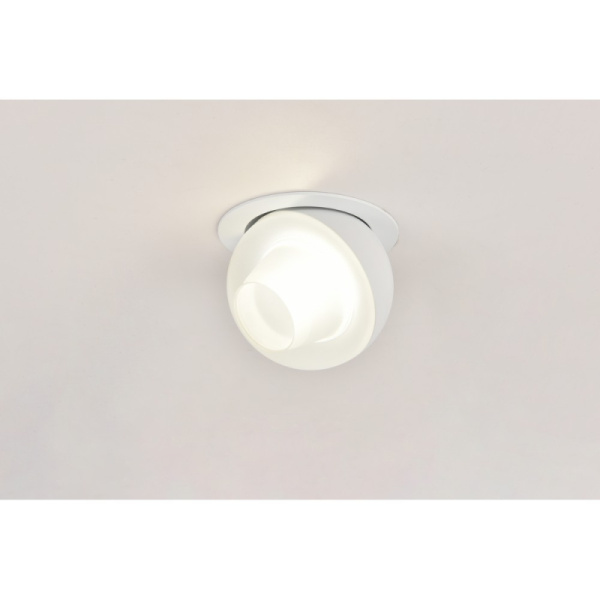Встраиваемый потолочный светильник Omnilux Mantova OML-103009-08
