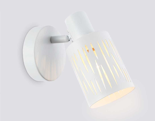 Настенно-потолочный спот Ambrella light TRADITIONAL TR8663