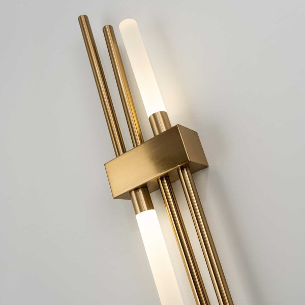 Настенный светодиодный светильник Modelux ML.568.02