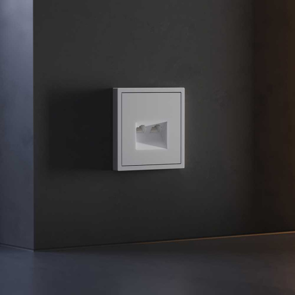 Накладка для розетки компьютерной двойной RJ45+RJ45 кат.6, S70 (серый) Voltum VLS001416