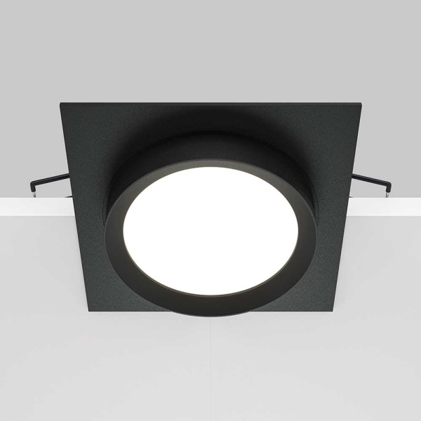 Встраиваемый светильник Maytoni Hoop DL086-GX53-SQ-B