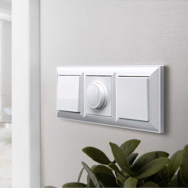 Рамка на 3 поста Werkel Fiore белый W0032201 4690389160387