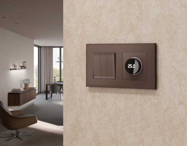 Лицевая панель AMBRELLA VOLT ALFA AP6358